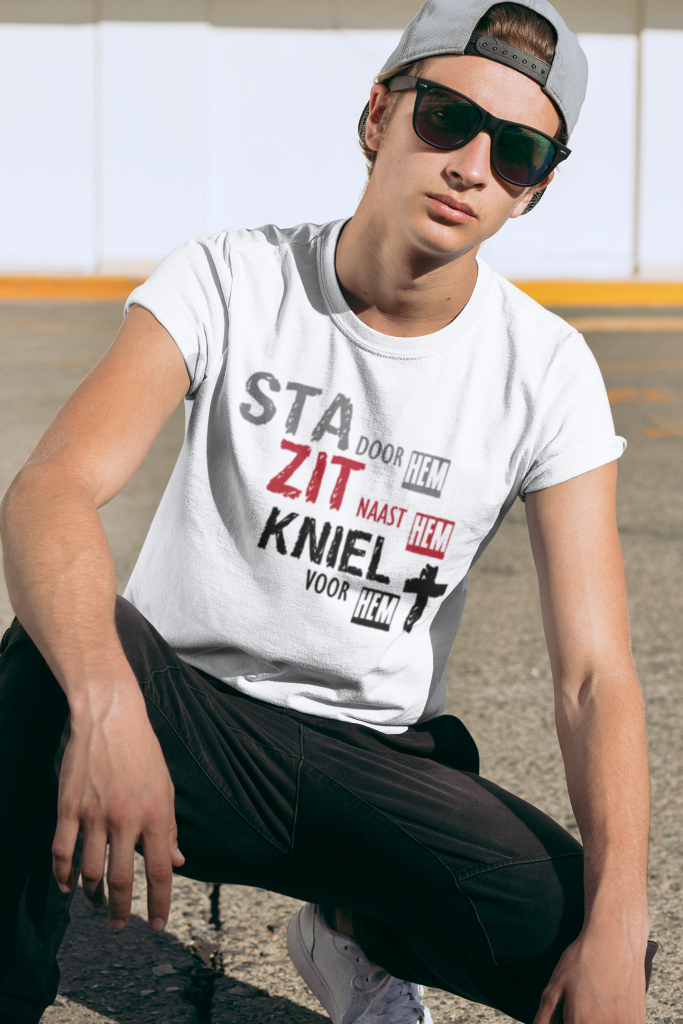 Kniel voor de Heer - Christelijk heren T-shirt