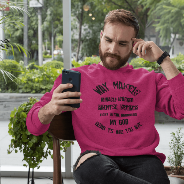 Christelijke Heren sweater - Waymaker, Miracle worker, Promise keeper, Light in the darkness