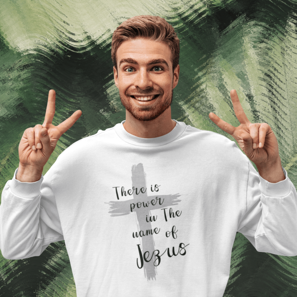 Christelijke Heren sweater - There is power in the name of Jesus