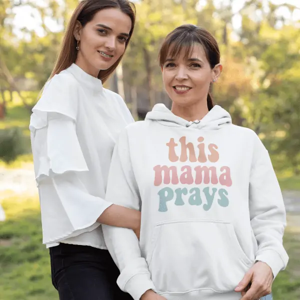 This mama prays - Christelijke Dames Hoodie - van biokatoen in 29 kleuren